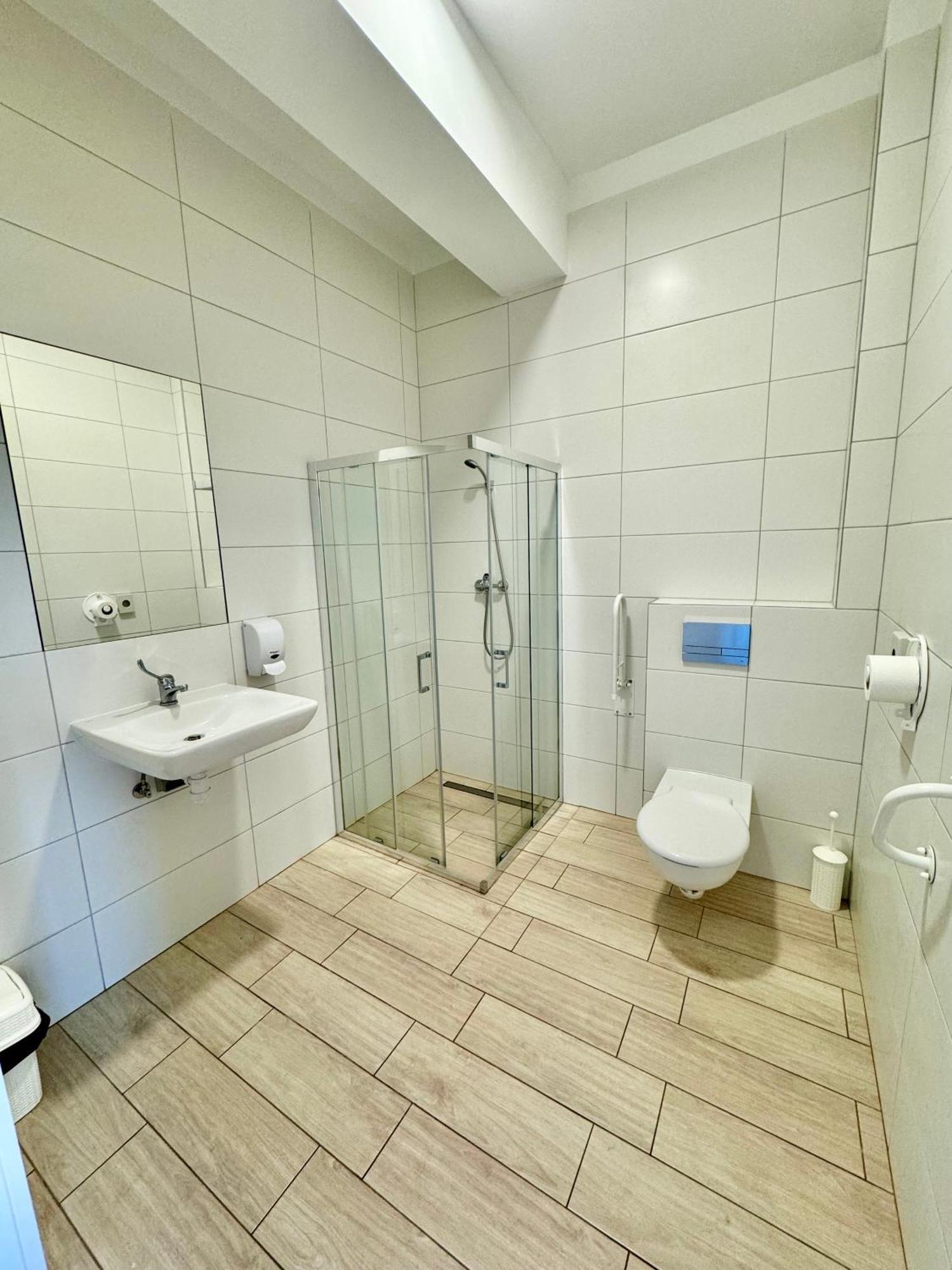 Hotel Lesny Korne Екстер'єр фото